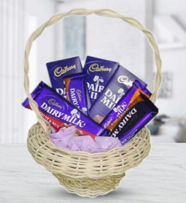 Cadbury Chocolate Lover Basket